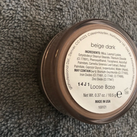 Glominerals loose Powder foundation loose base. Shade beige dark NEW - Picture 7 of 13